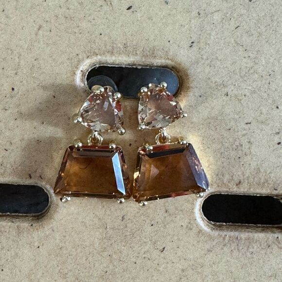 Earrings womens Brown crystal gold plated drop New - Picture 3 of 10